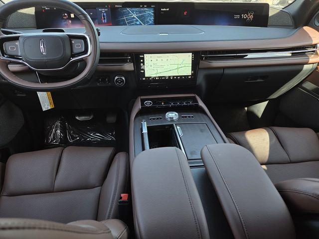 new 2026 Lincoln Navigator car, priced at $102,554