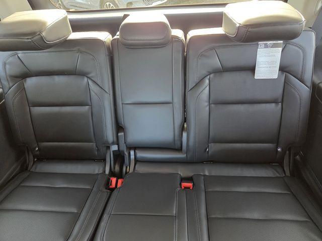 new 2025 Lincoln Navigator car, priced at $91,835