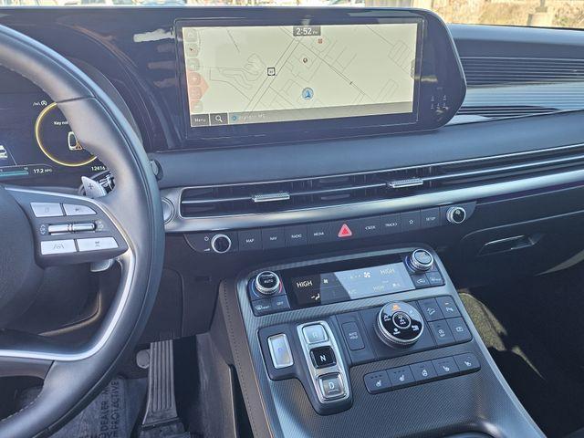 used 2025 Hyundai Palisade car, priced at $44,000