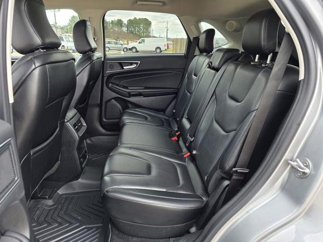 used 2022 Ford Edge car, priced at $18,900