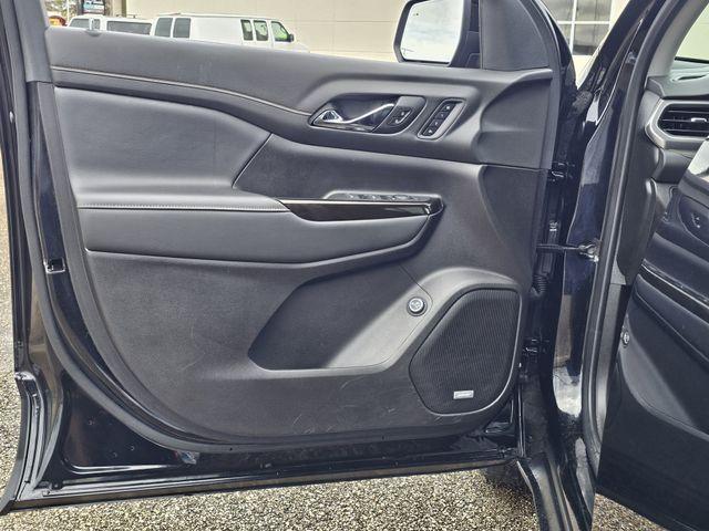 used 2023 GMC Acadia car, priced at $26,900