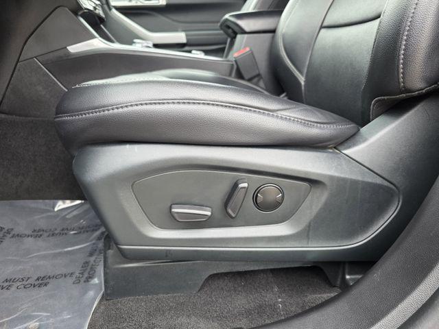 used 2023 Ford Explorer car, priced at $29,900