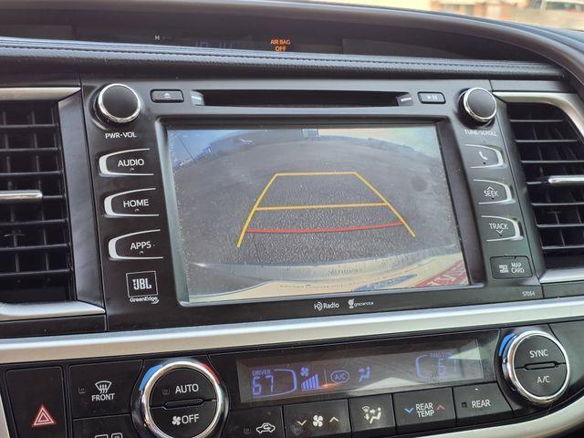 used 2015 Toyota Highlander car, priced at $11,900