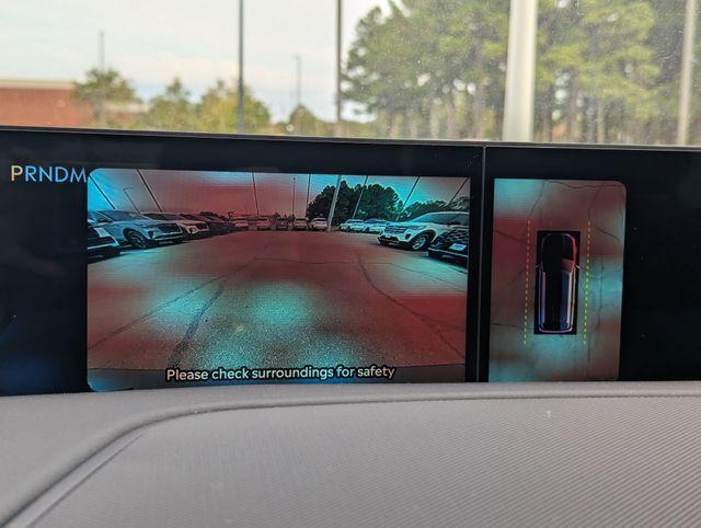 new 2025 Lincoln Navigator car, priced at $101,802