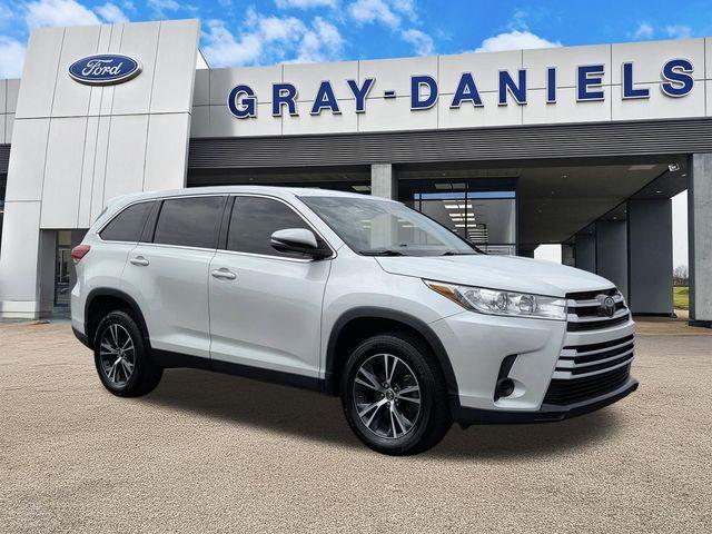 used 2019 Toyota Highlander car, priced at $19,800