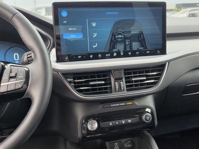 used 2025 Ford Escape car, priced at $26,925