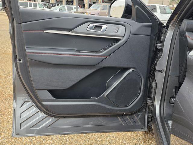 used 2025 Ford Explorer car, priced at $35,300