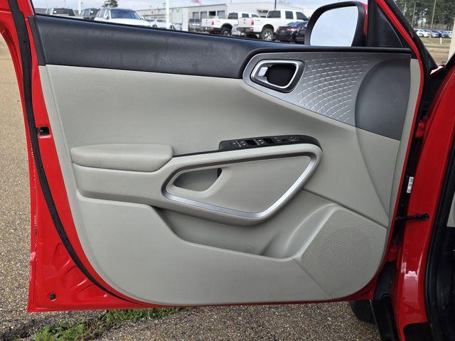 used 2022 Kia Soul car, priced at $13,900