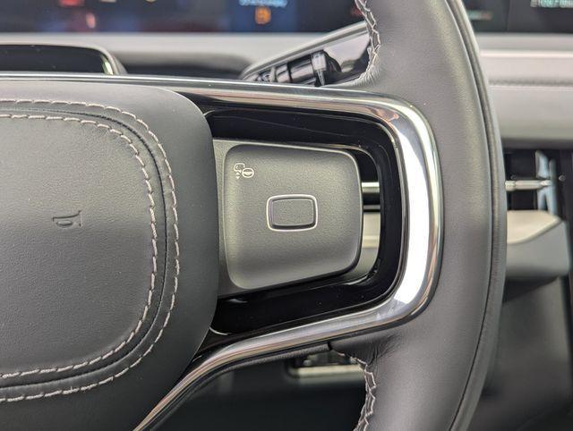 new 2025 Lincoln Navigator car, priced at $105,162