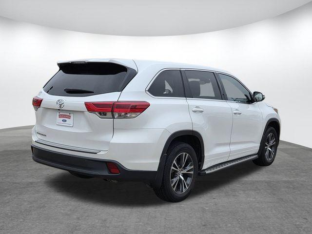 used 2017 Toyota Highlander car, priced at $18,200