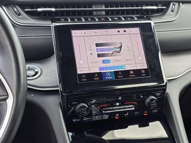 used 2022 Jeep Grand Cherokee car, priced at $20,425