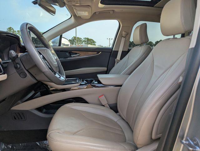 used 2023 Lincoln Nautilus car, priced at $26,400