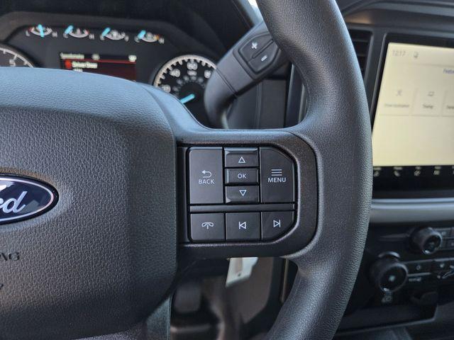 new 2026 Ford F-150 car, priced at $43,652