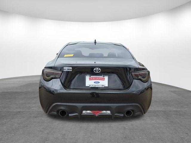 used 2018 Toyota 86 car, priced at $15,900
