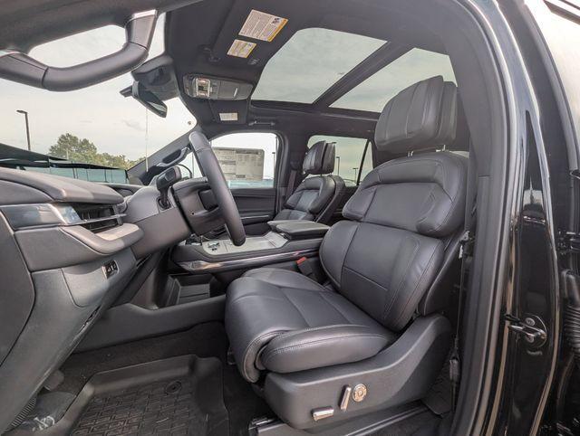 new 2025 Lincoln Navigator L car, priced at $103,825