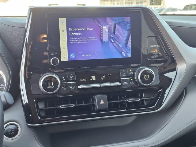 used 2024 Toyota Highlander car, priced at $36,100