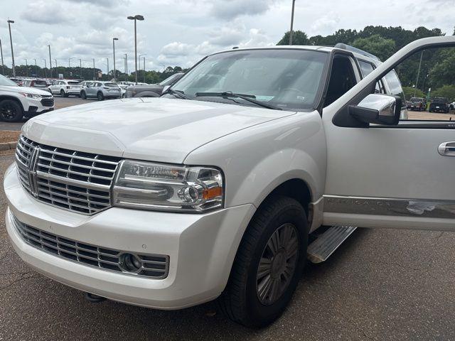 used 2014 Lincoln Navigator car, priced at $9,850
