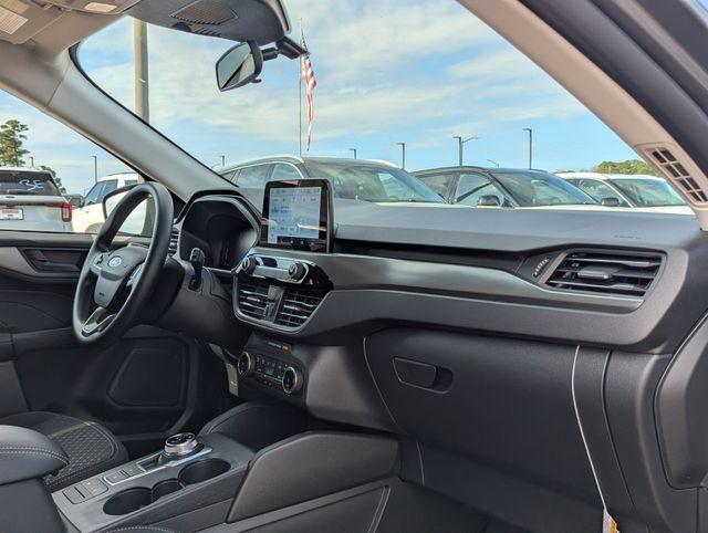 new 2026 Ford Escape car, priced at $28,878