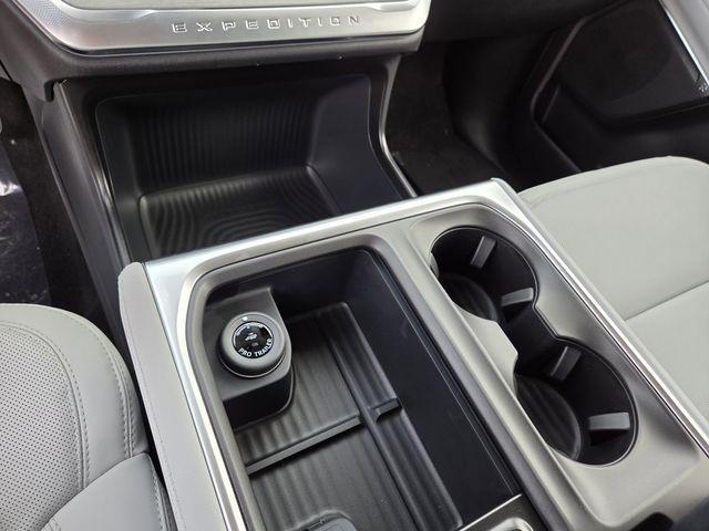 new 2026 Ford Expedition Max car, priced at $80,572