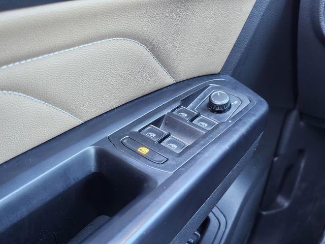 used 2021 Volkswagen Atlas Cross Sport car, priced at $18,600