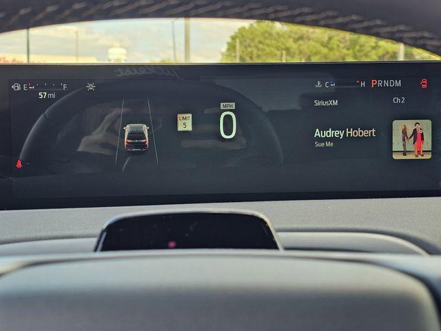 new 2025 Ford Expedition car, priced at $79,116