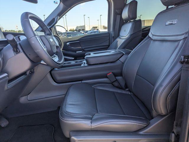 new 2025 Ford Expedition car, priced at $77,116