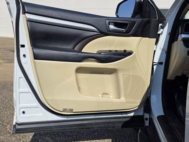 used 2017 Toyota Highlander car, priced at $15,200
