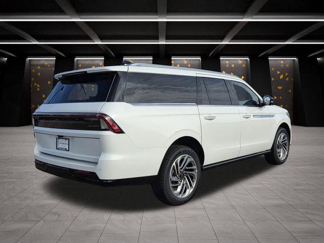 new 2026 Lincoln Navigator L car, priced at $112,085