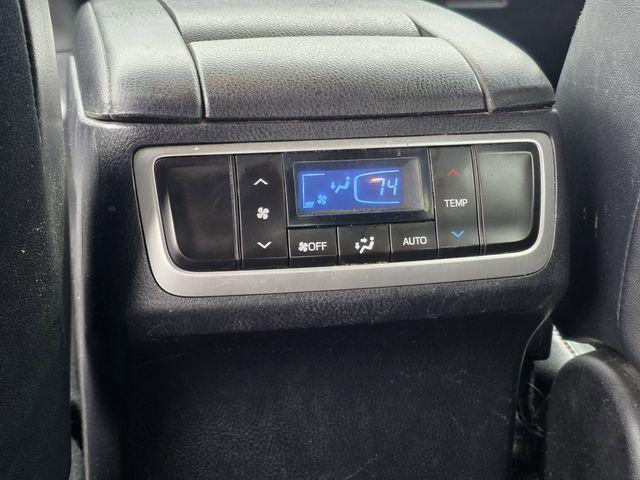 used 2016 Toyota Highlander car, priced at $17,200