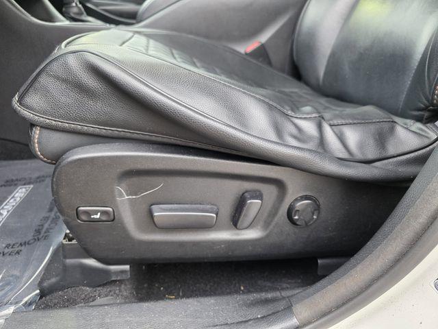 used 2016 Toyota Highlander car, priced at $17,200