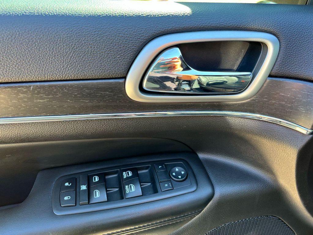 used 2018 Jeep Grand Cherokee car, priced at $18,975