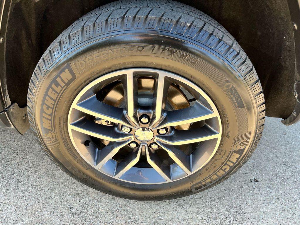 used 2018 Jeep Grand Cherokee car, priced at $18,975