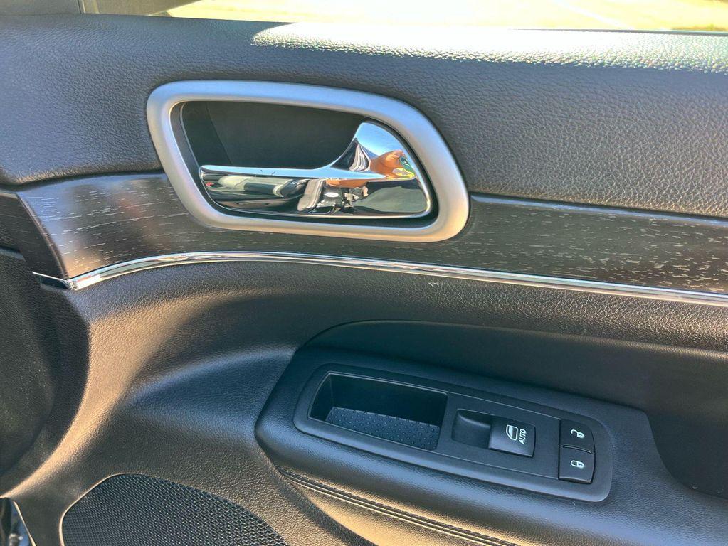 used 2018 Jeep Grand Cherokee car, priced at $18,975