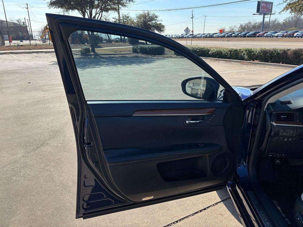 used 2013 Lexus ES 300h car, priced at $7,975