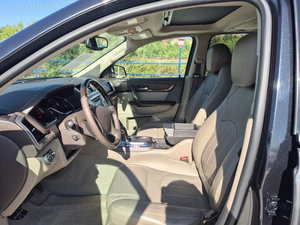 used 2015 GMC Acadia car, priced at $11,200