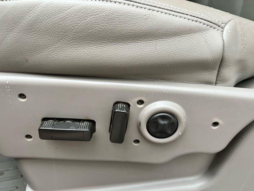 used 2005 Chevrolet Avalanche car, priced at $6,975