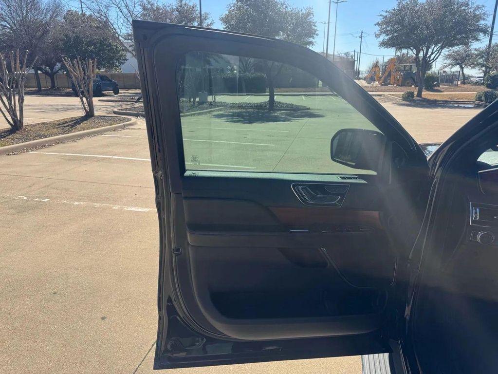 used 2020 Lincoln Navigator car, priced at $27,975