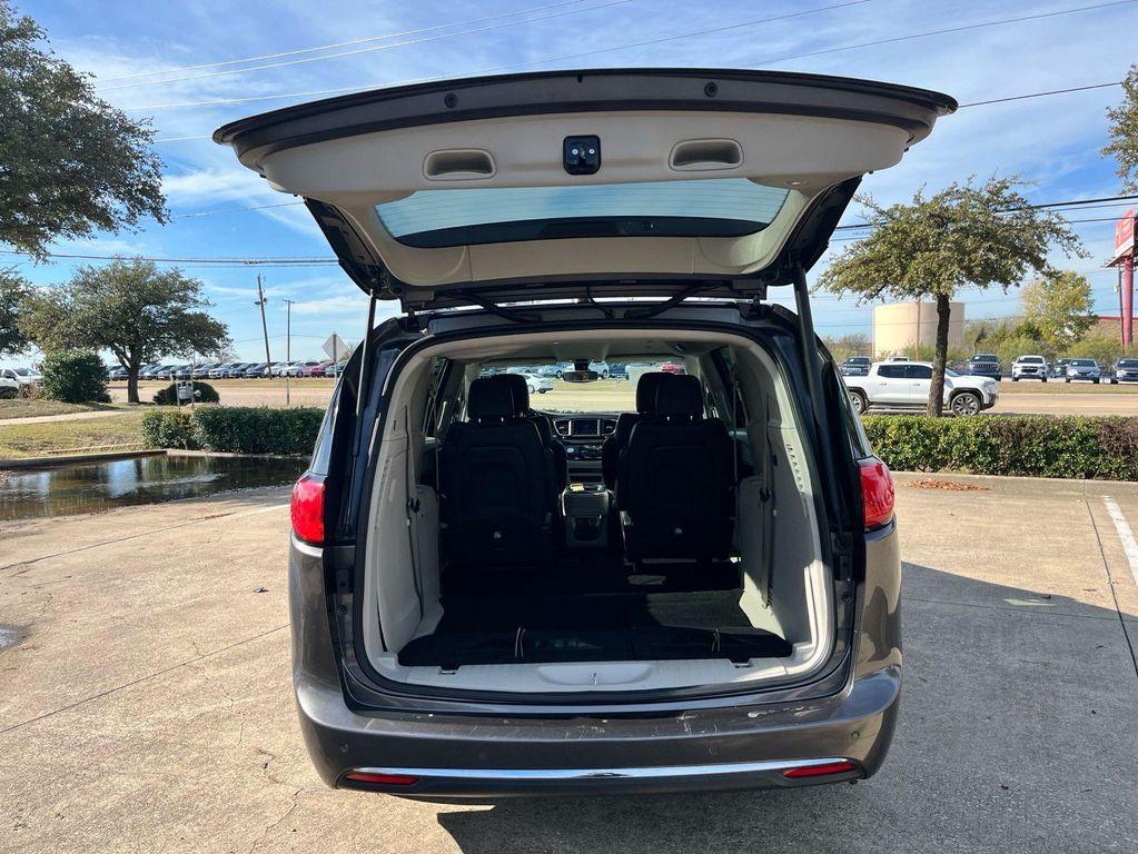used 2018 Chrysler Pacifica car, priced at $15,975