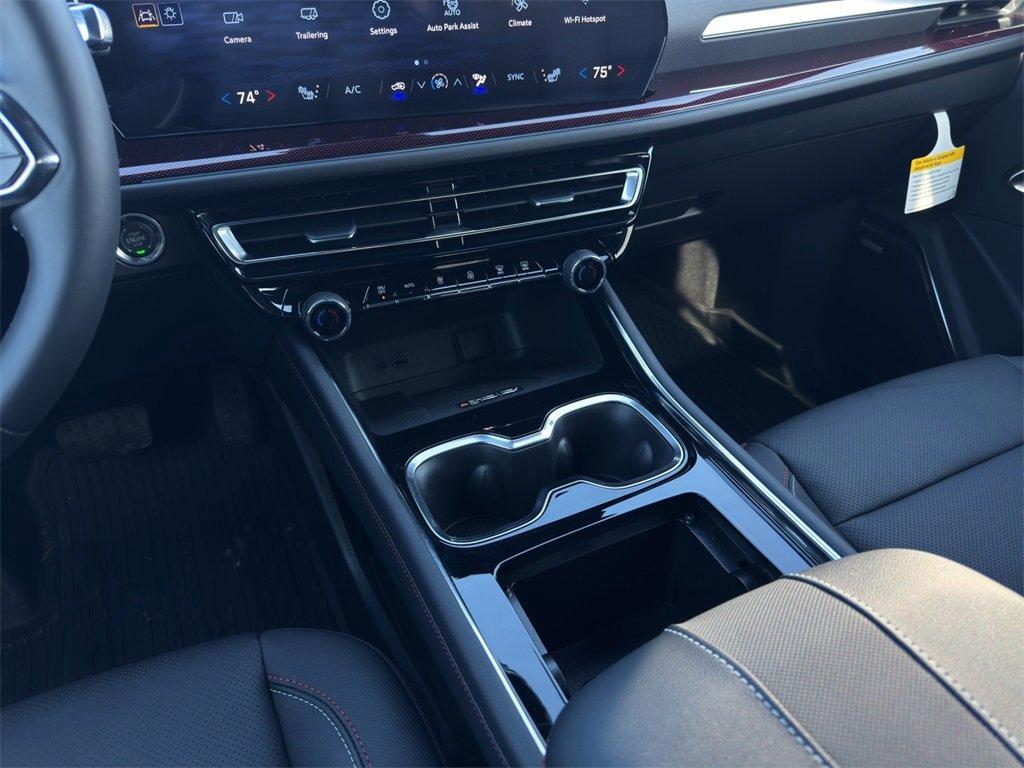 new 2026 Chevrolet Traverse car, priced at $55,020