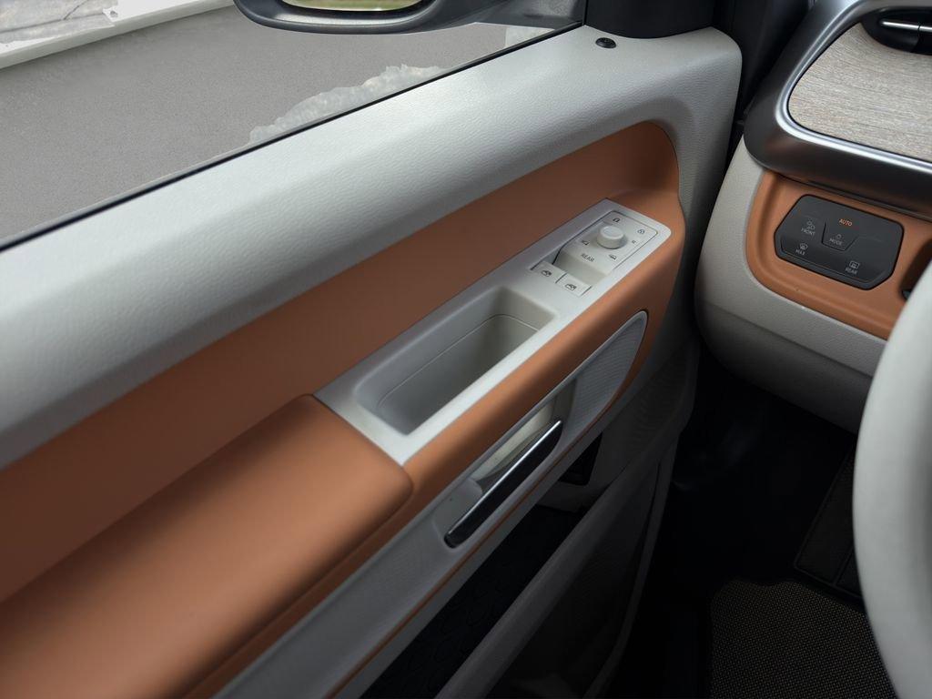 used 2025 Volkswagen ID. Buzz car, priced at $50,619