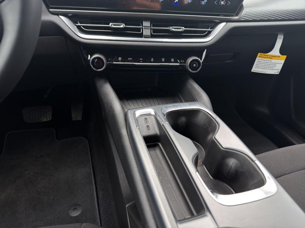 used 2026 Chevrolet Equinox EV car, priced at $31,319