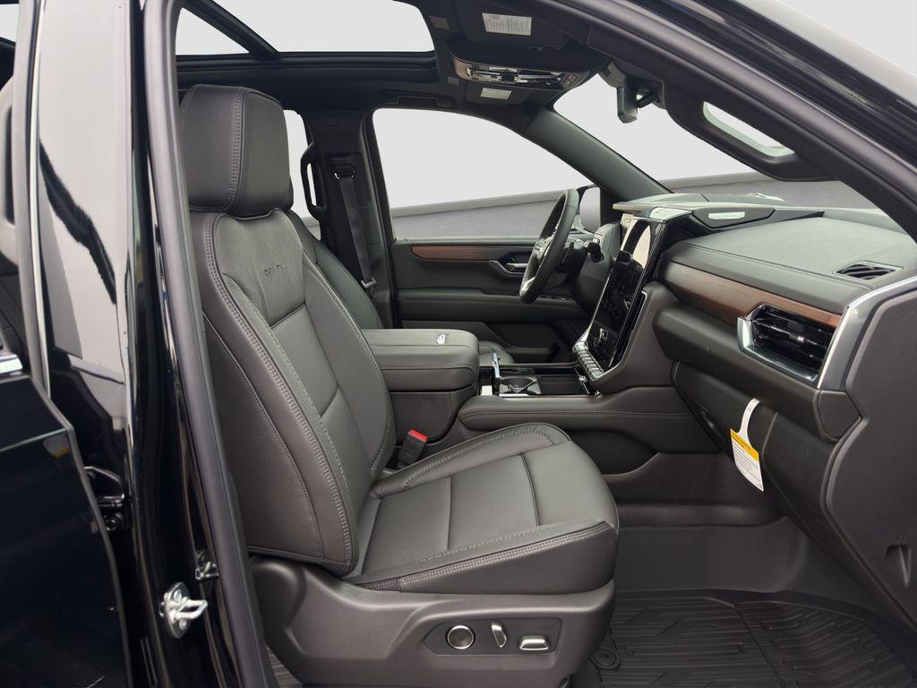 new 2026 GMC Yukon car, priced at $93,154