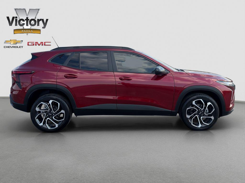 used 2025 Chevrolet Trax car, priced at $24,818