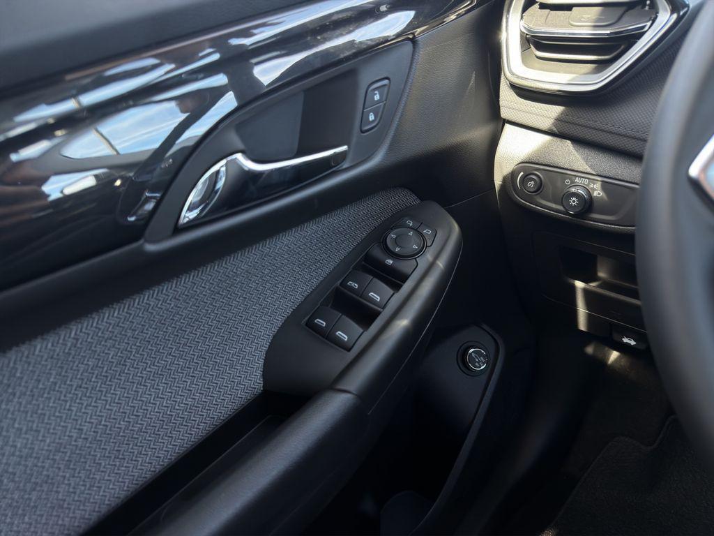 new 2026 Chevrolet TrailBlazer car, priced at $27,504