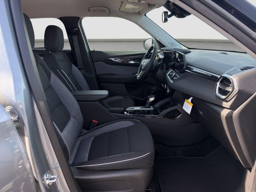 new 2026 Chevrolet TrailBlazer car, priced at $27,504