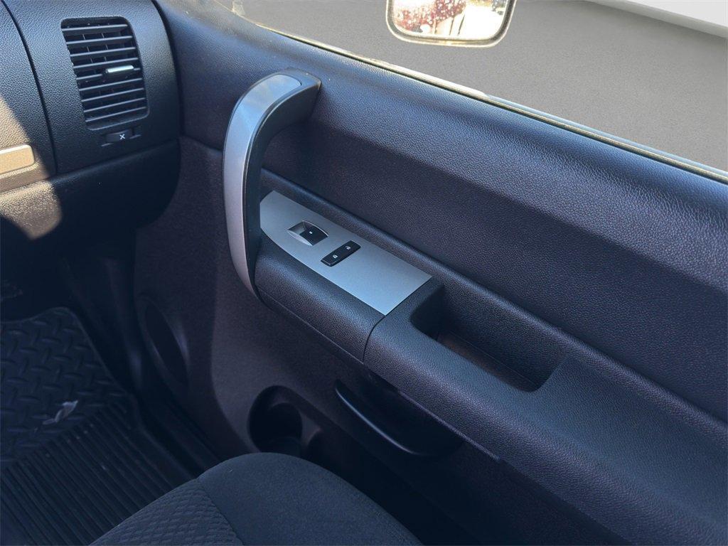 used 2007 Chevrolet Silverado 2500 car, priced at $23,995