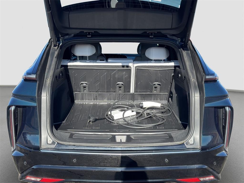 used 2024 Cadillac LYRIQ car, priced at $37,944