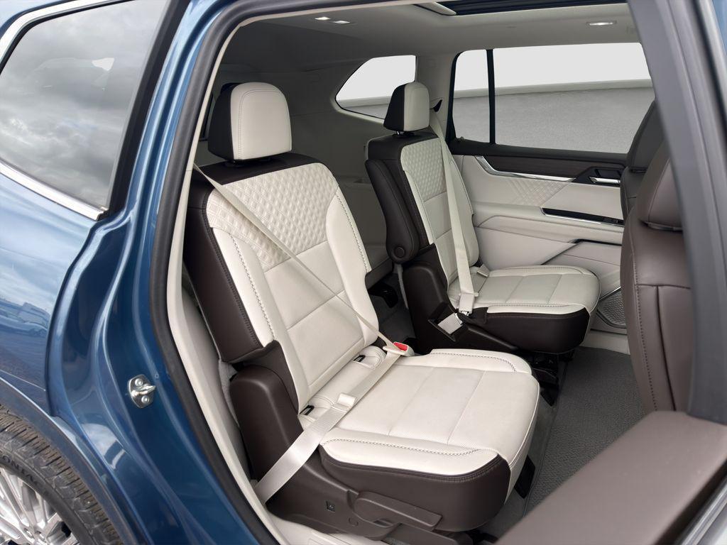 used 2024 GMC Acadia car, priced at $48,227