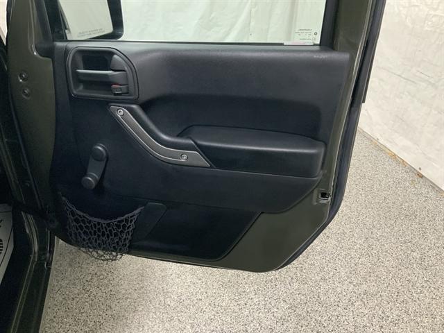 used 2015 Jeep Wrangler Unlimited car, priced at $17,490