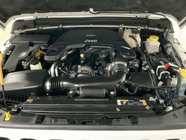 used 2021 Jeep Gladiator car, priced at $35,990